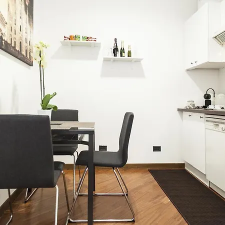 아파트 Hemeras Boutique Homes - Design In Center *