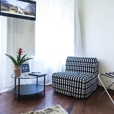 Hemeras Boutique Homes - Design In Center 아파트 *