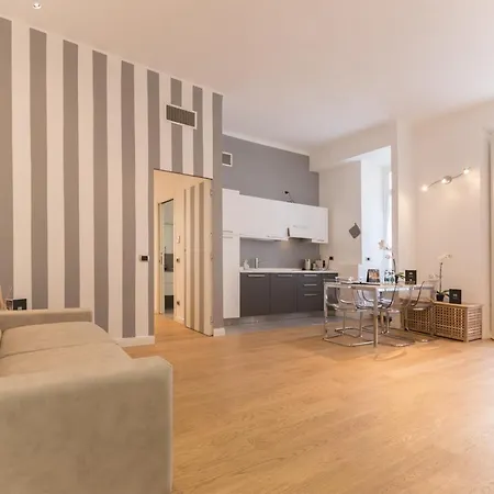 Hemeras Boutique Homes - Design In Center 아파트