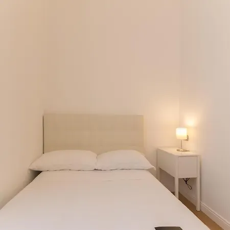 아파트 Hemeras Boutique Homes - Design In Center