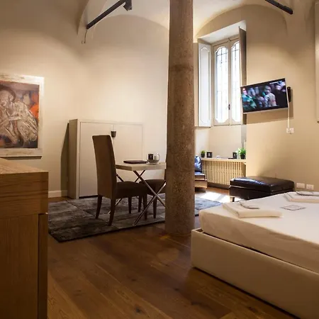 Hemeras Boutique Homes - Design In Center Mediolan